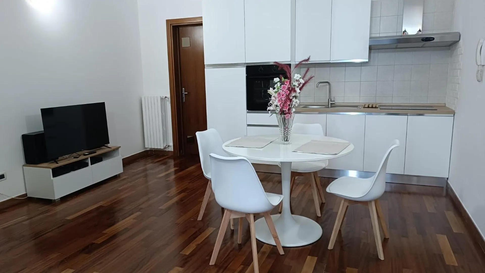 Principe Michelangelo Appartement Bari 0*,